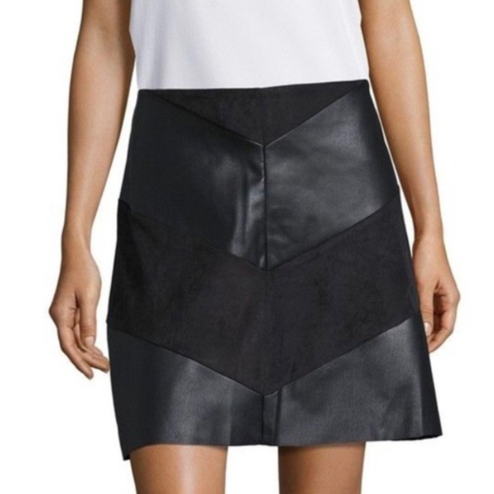 Design Lab Lord and Taylor Faux leather and Suede Mini Black Skirt Size SP